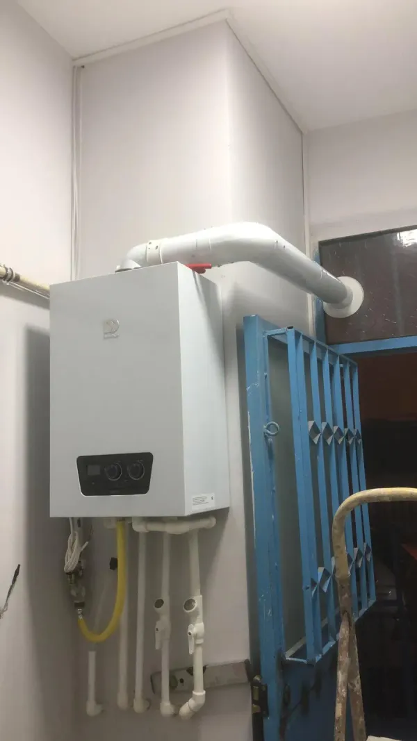 Tesisat onarım çalışması